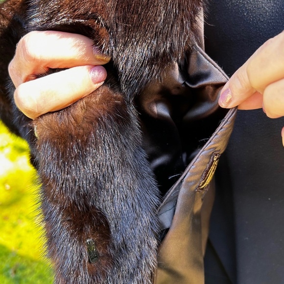 Mink Coat - Full Length Vintage, Excellent Condition - SALE - Picture 9 of 11